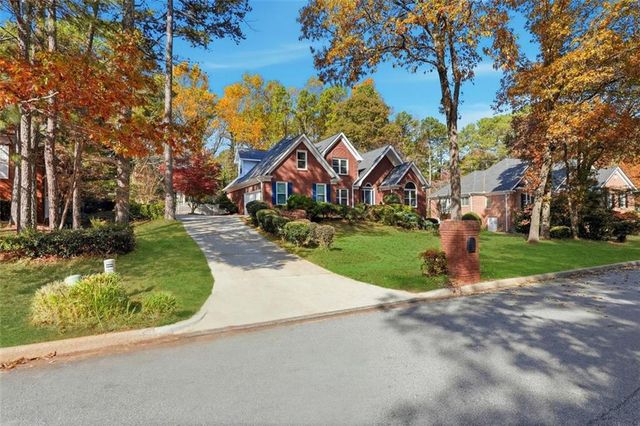 1520 NATCHEZ Way, Grayson, GA 30017