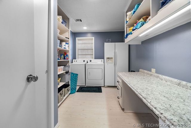 7386 Sooner Road, Kingston, OK 73439