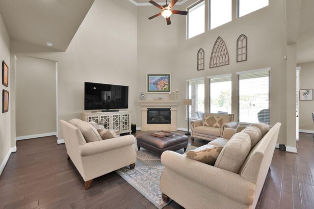 4906 Tres Lagos Drive, Spring, TX 77389