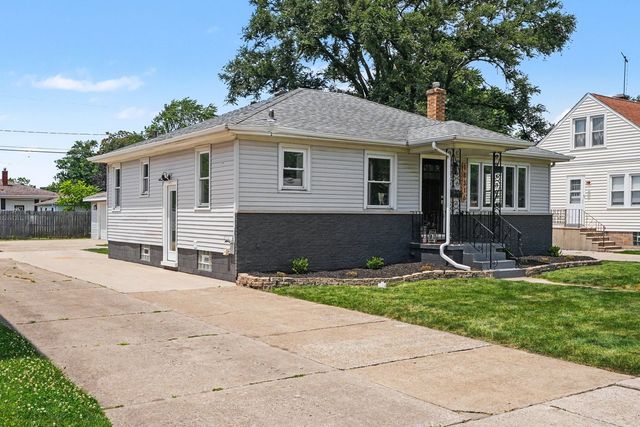 18316 Sherman Street, Lansing, IL 60438