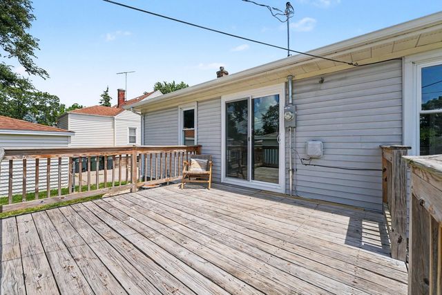 18316 Sherman Street, Lansing, IL 60438