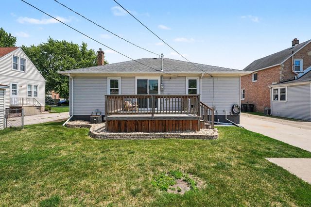 18316 Sherman Street, Lansing, IL 60438