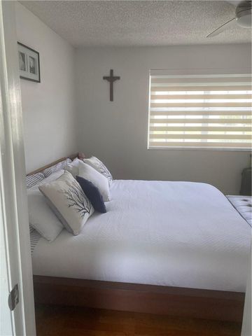 401 SW 86th Ave 103, Pembroke Pines, FL 33025