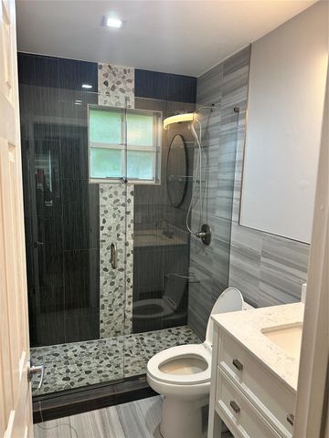 401 SW 86th Ave 103, Pembroke Pines, FL 33025