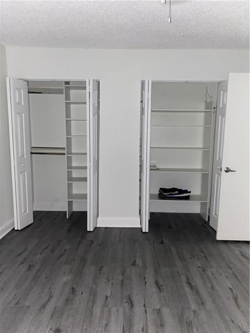 401 SW 86th Ave 103, Pembroke Pines, FL 33025