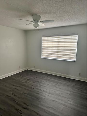 401 SW 86th Ave 103, Pembroke Pines, FL 33025