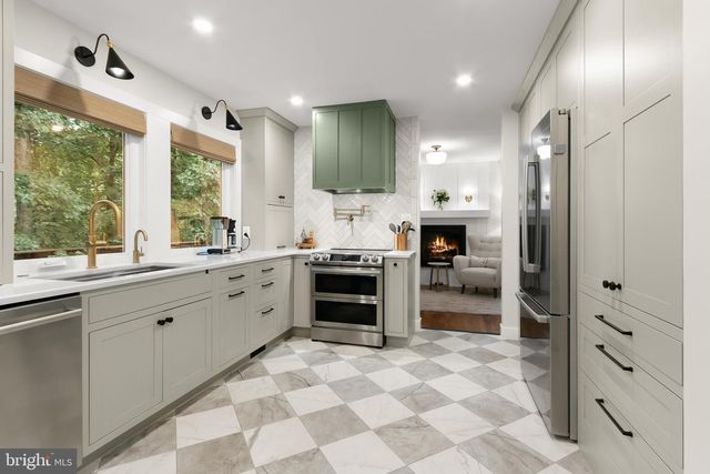 9481 GRECO GARTH, Columbia, MD 21045