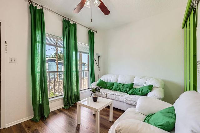 3000 Guadalupe ST 210, Austin, TX 78705