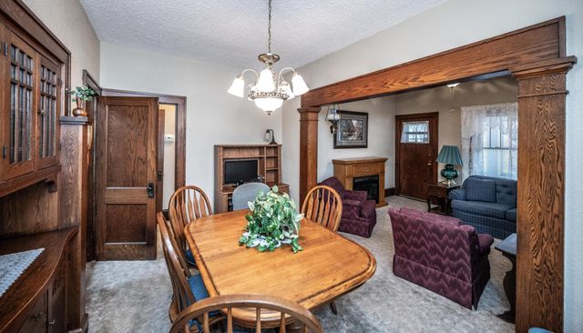 3543 Queen Avenue N, Minneapolis, MN 55412