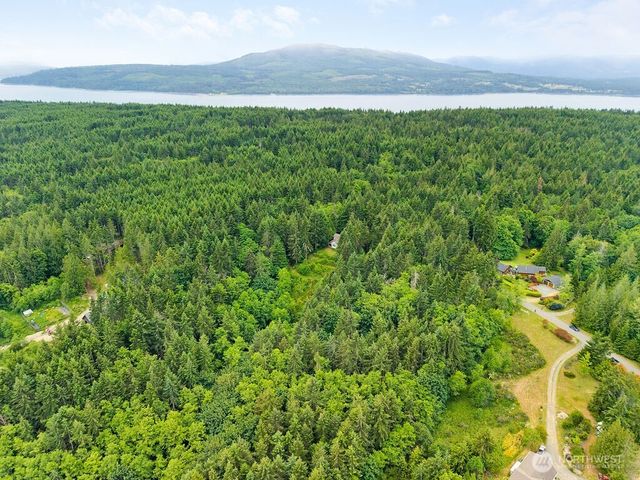 999 Blue Sky Drive, Port Townsend, WA 98368