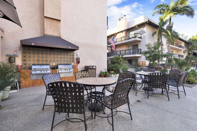 1127 E Del Mar Boulevard 334, Pasadena, CA 91106