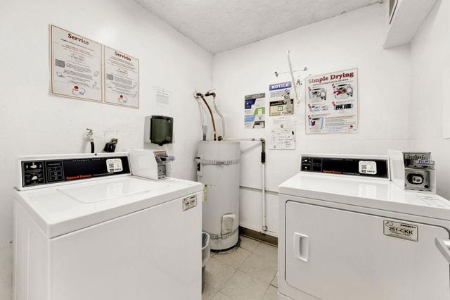 1127 E Del Mar Boulevard 334, Pasadena, CA 91106