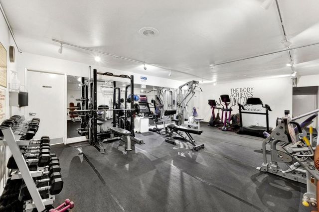 1127 E Del Mar Boulevard 334, Pasadena, CA 91106