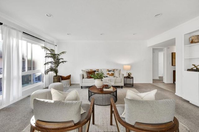 1127 E Del Mar Boulevard 334, Pasadena, CA 91106