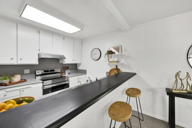 1127 E Del Mar Boulevard 334, Pasadena, CA 91106