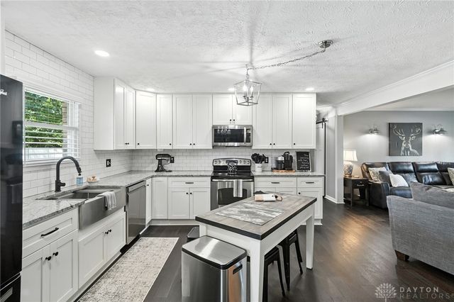 1051 Bailey Avenue, Vandalia, OH 45377