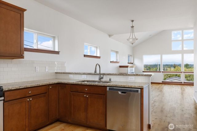 2119 20th Street, Anacortes, WA 98221