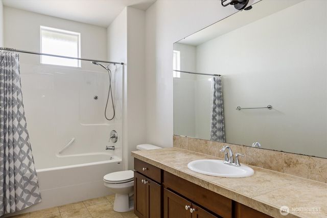 2119 20th Street, Anacortes, WA 98221