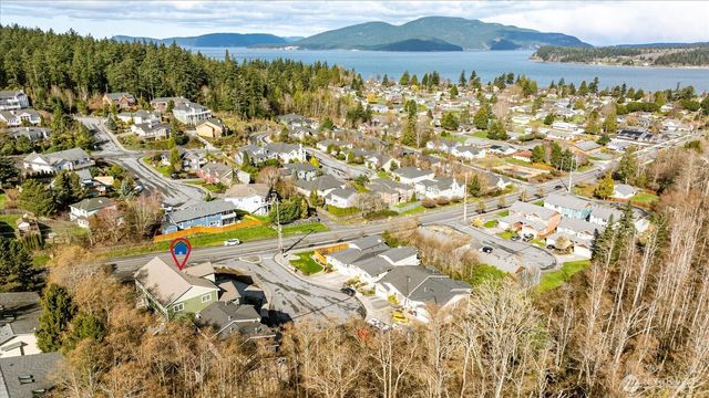 2119 20th Street, Anacortes, WA 98221