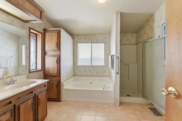 217 Settles Drive, Cathedral City, CA 92234