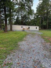 114 Woodberry Drive, Cherryville, NC 28021