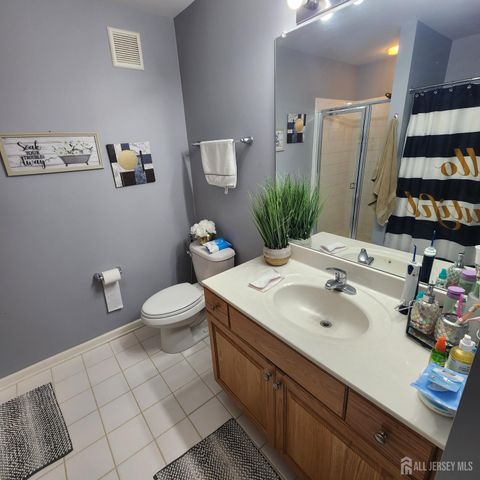 1325 Fernwood Court, New Brunswick, NJ 08901