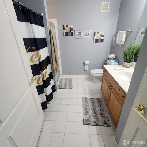 1325 Fernwood Court, New Brunswick, NJ 08901