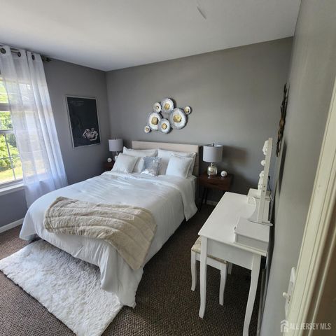 1325 Fernwood Court, New Brunswick, NJ 08901
