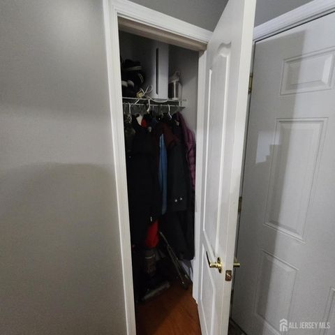 1325 Fernwood Court, New Brunswick, NJ 08901