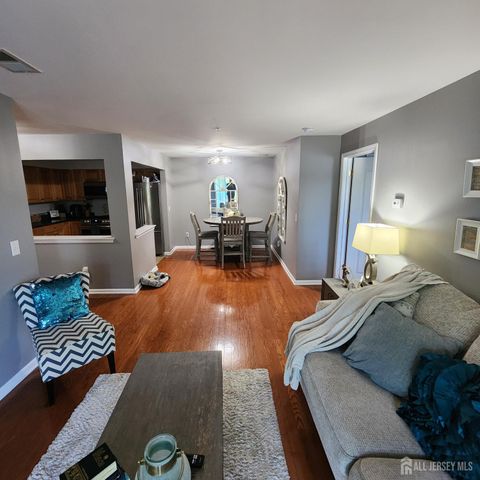1325 Fernwood Court, New Brunswick, NJ 08901