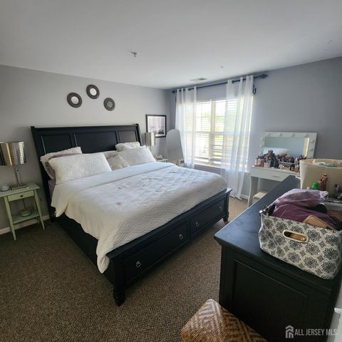 1325 Fernwood Court, New Brunswick, NJ 08901