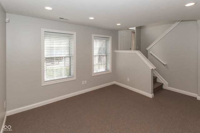 222 N New Jersey Street, Indianapolis, IN 46204