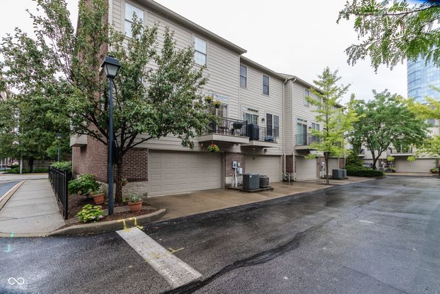 222 N New Jersey Street, Indianapolis, IN 46204