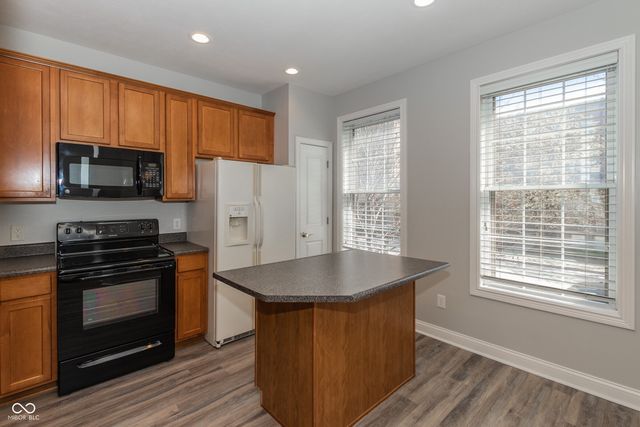 222 N New Jersey Street, Indianapolis, IN 46204
