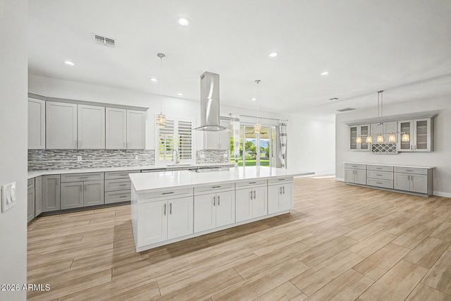 5015 W OLNEY Avenue, Laveen, AZ 85339