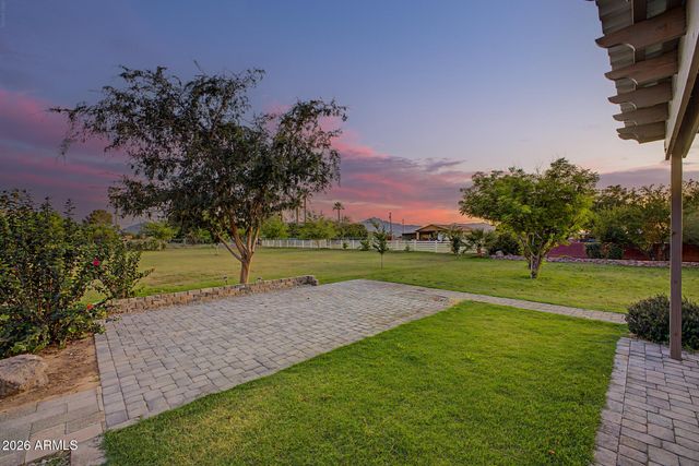 5015 W OLNEY Avenue, Laveen, AZ 85339