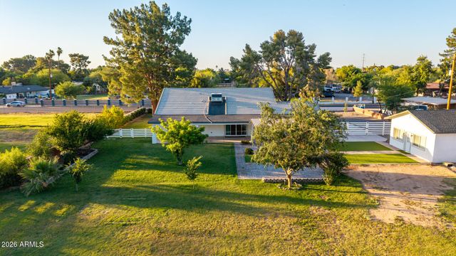 5015 W OLNEY Avenue, Laveen, AZ 85339