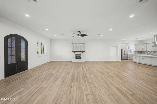 5015 W OLNEY Avenue, Laveen, AZ 85339