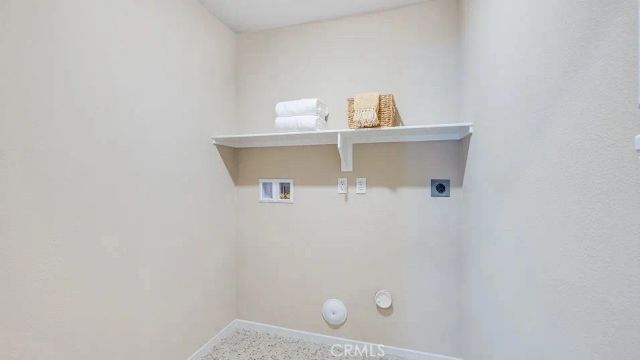 11198 E Candle Tree Lane, Desert Hot Springs, CA 92240