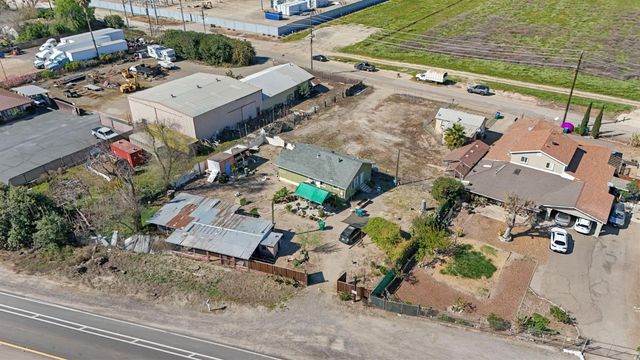 3133 Yosemite Ave, Lathrop, CA 95330