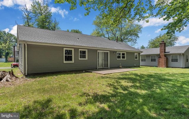 20 EXECUTIVE LN, Willingboro, NJ 08046