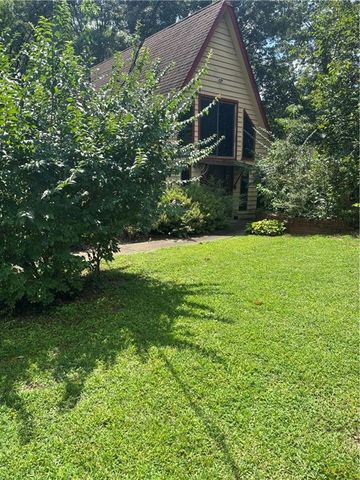 490 Coleman Drive, Roswell, GA 30075
