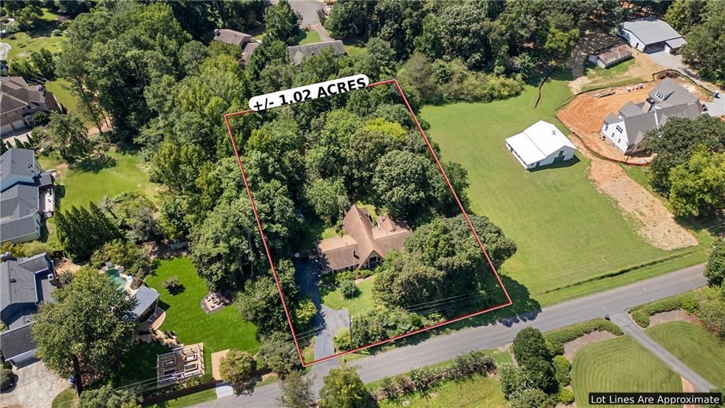 490 Coleman Drive, Roswell, GA 30075