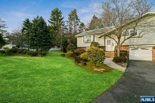 165 Grant Avenue, Cresskill, NJ 07626