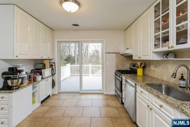 165 Grant Avenue, Cresskill, NJ 07626