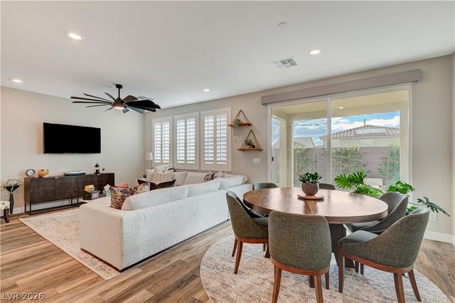 2571 Boboviste Street, Henderson, NV 89044