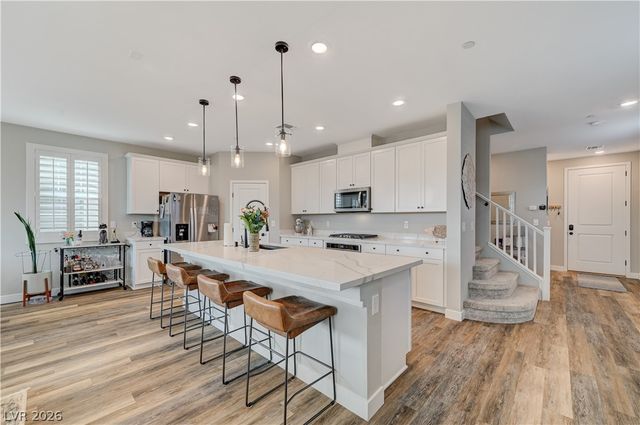2571 Boboviste Street, Henderson, NV 89044