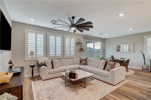 2571 Boboviste Street, Henderson, NV 89044