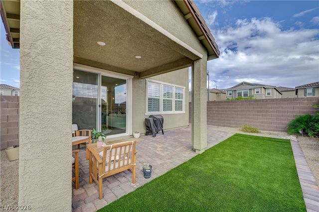 2571 Boboviste Street, Henderson, NV 89044