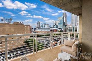 505 E 6th Street 1006, Charlotte, NC 28202